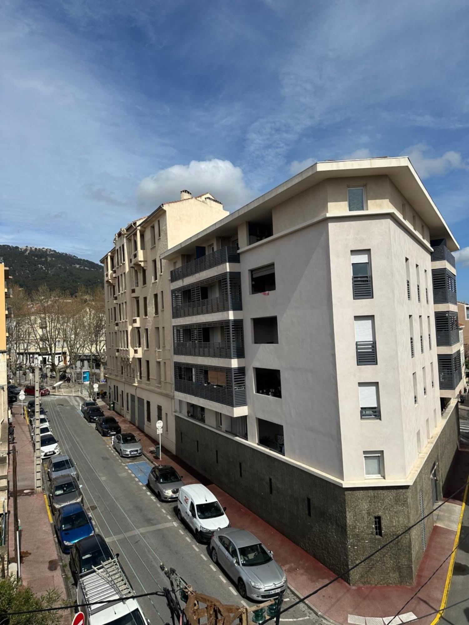La Cle - Balcon - Climatisation - Wifi - Port - Gare Apartment Toulon