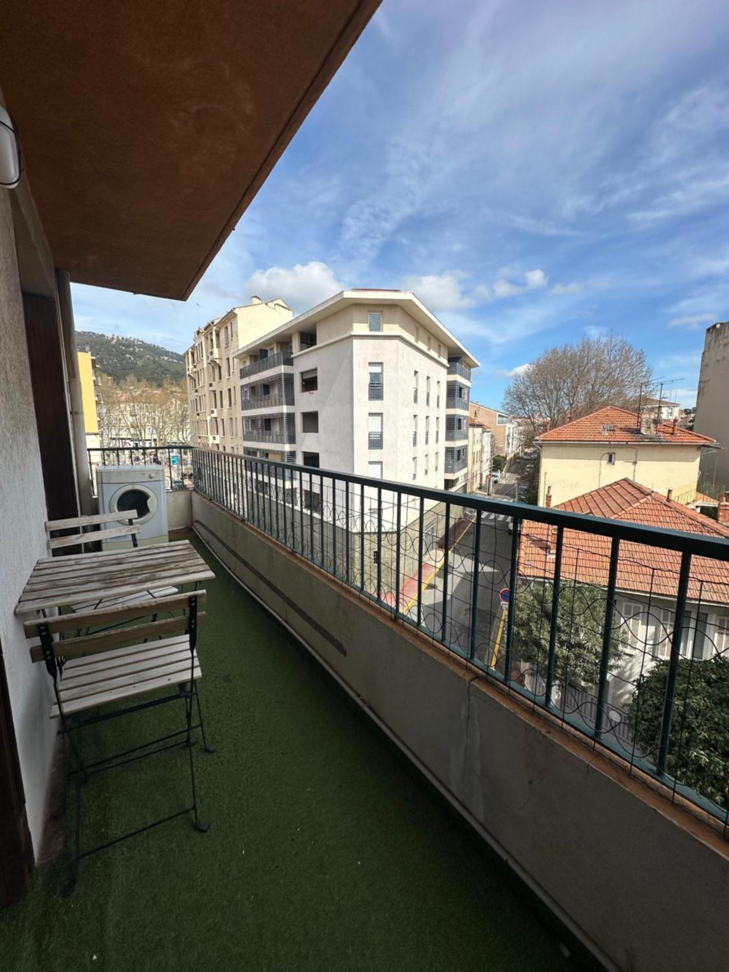 La Cle - Balcon - Climatisation - Wifi - Port - Gare